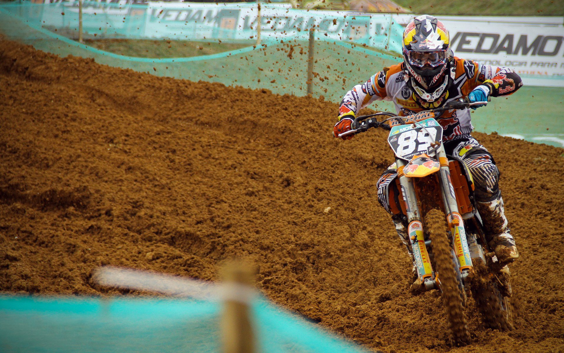 电竞赛场焦点！巴西队对阵荷兰队，年轻新星表现惊艳，未来可期